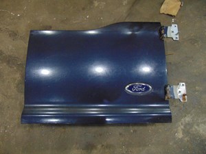 2000 Ford Excursion Rear RH Passenger Barn Door Hatch Tailgate