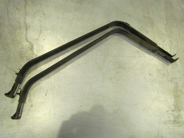 2008 Infiniti G37 Coupe Gas Tank Straps Set