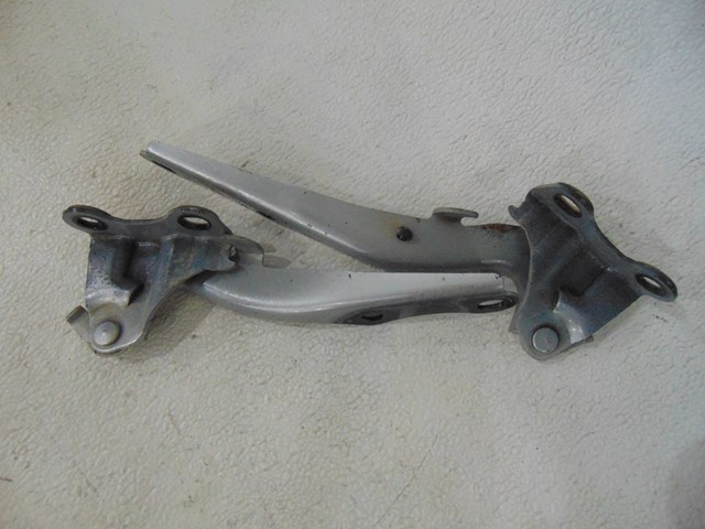2007 Toyota Prius Hood Hinge-Silver