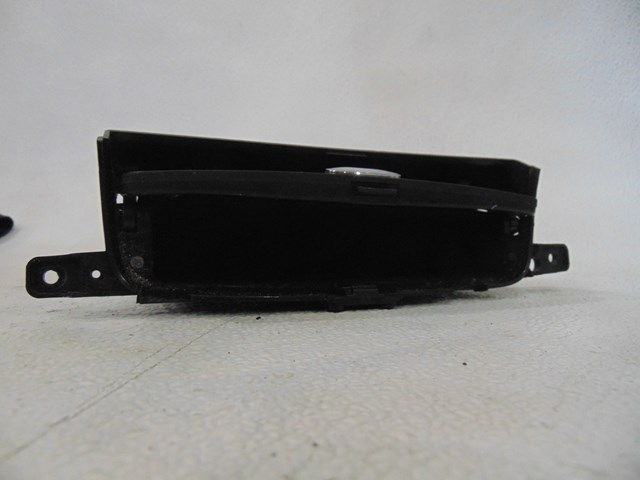 2007 Hyundai Entourage Dash Cubby 4D846-25100