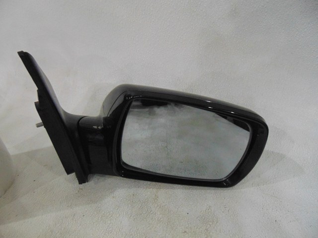 2007 Hyundai Entourage RH Passenger Side View Mirror