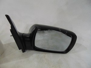 2007 Hyundai Entourage RH Passenger Side View Mirror
