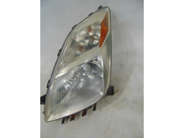 2007 Toyota Prius LH Driver Headlight Foggy