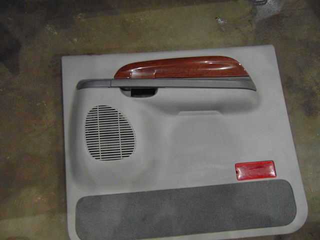 2000 Ford Excursion Rear RH Passenger Door Panel w/Switch