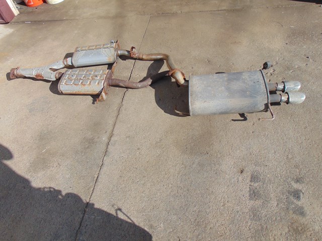2003 Infiniti M45 Exhaust Assembly* shipping to a commercial address only