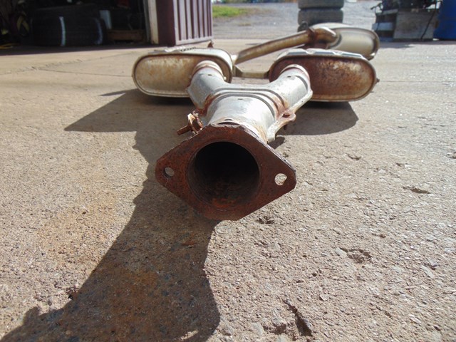 2003 Infiniti M45 Exhaust Assembly* shipping to a commercial address only