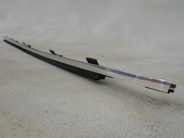1987 BMW 325is E30 Coupe RH Interior Window Seal
