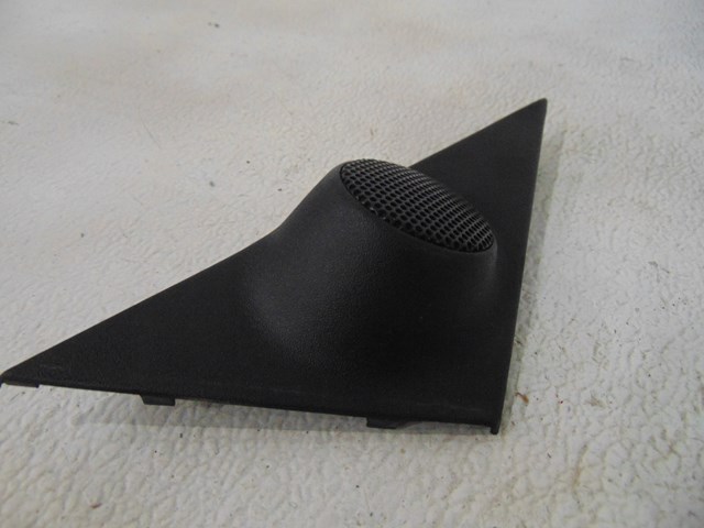 1987 BMW 325IS E30 Coupe RH Sail Panel w/Tweeter 1 377 688 