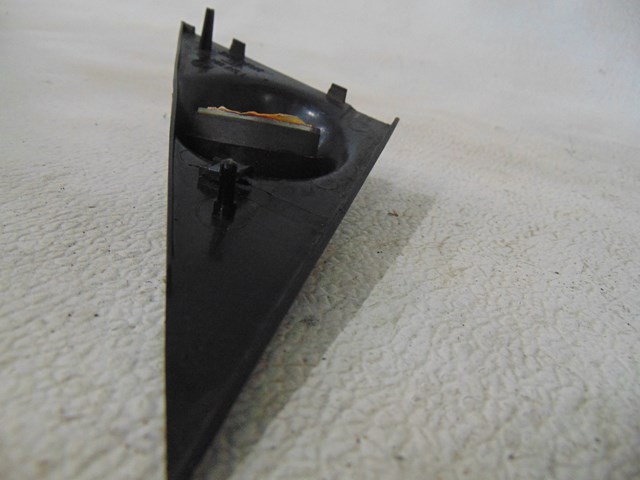 1987 BMW 325IS E30 Coupe RH Sail Panel w/Tweeter 1 377 688 