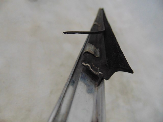 1987 BMW 325IS E30 Coupe RH Pass Exterior Window Trim