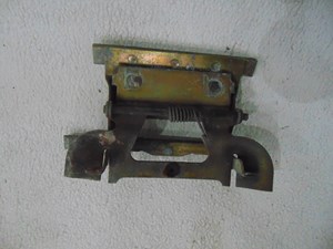 1987 BMW 325IS E30 Coupe RH Passenger Exterior Door Handle Bracket