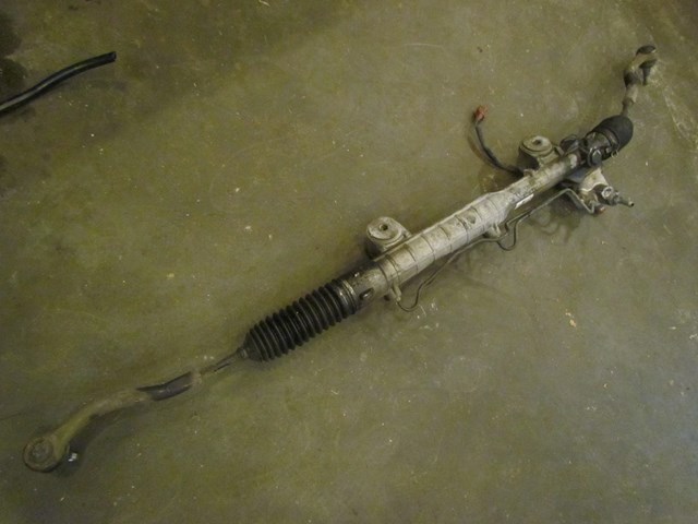 2008 Infiniti G37 Power Steering Rack Damaged Clip. Leaky Rod Seals. No Tie Rods