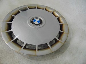 1987 BMW  E30 Coupe 325is Hub Cap 36.13- 1 179 170