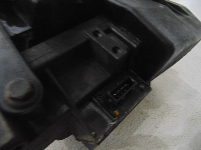 1987 BMW 325is E30 2.5L  Air Cleaner Box w/MAF Sensor 1 707 095