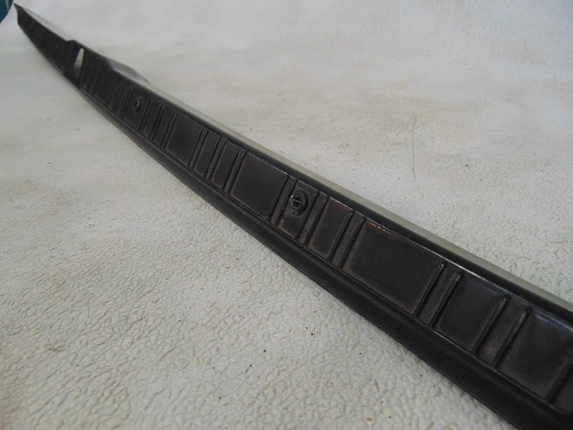 1987 BMW 325is E30 coupe Trunk Latch Cover Trim 1 904 968