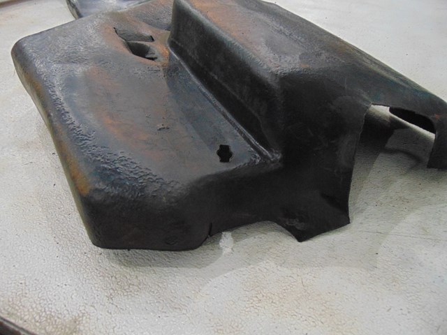 1987 BMW 325is E30 Coupe LH Driver Trunk Quarter Carpet Moulding