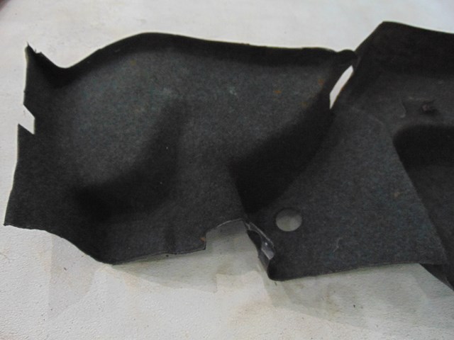 1987 BMW 325is E30 Coupe LH Driver Trunk Quarter Carpet Moulding