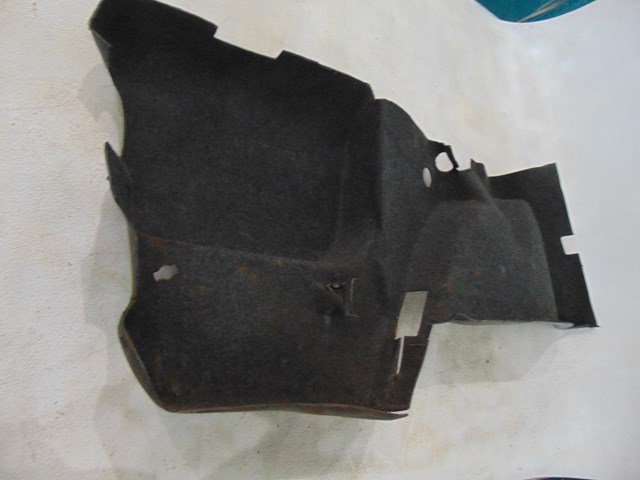 1987 BMW 325is E30 Coupe LH Driver Trunk Quarter Carpet Moulding