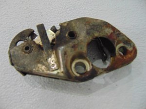 1987 BMW 325is E30 Coupe Trunk Lock Latch OEM 51241884131