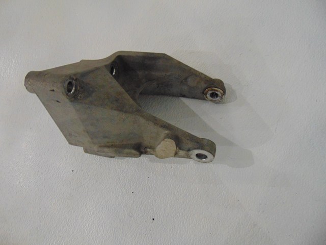 2004 Honda Pilot Rear Engine Mount