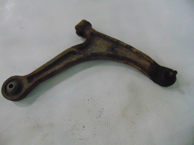 2004 Honda Pilot Front RH Passenger Lower Control Arm