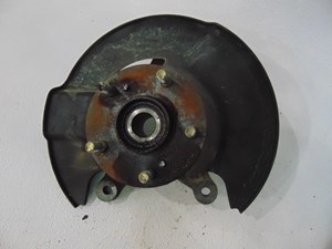 2004 Honda Pilot Front RH Passenger Spindle
