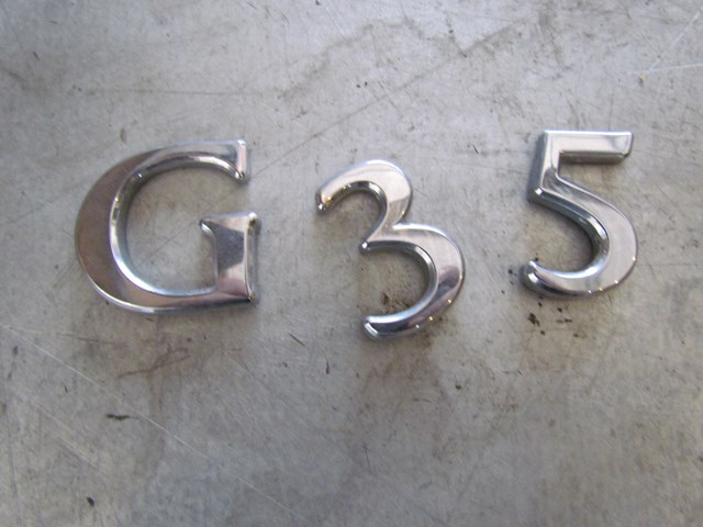 2003 Infiniti G35 Sedan Rear Badge 