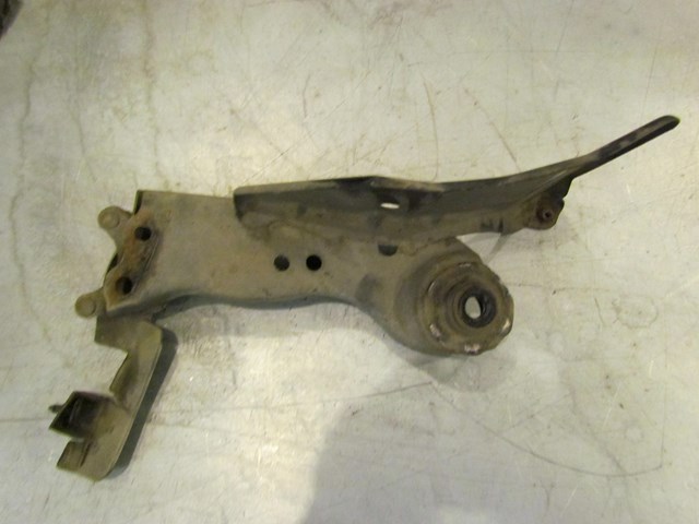 2008 Infiniti G37 Coupe LH Rear Subframe Brace