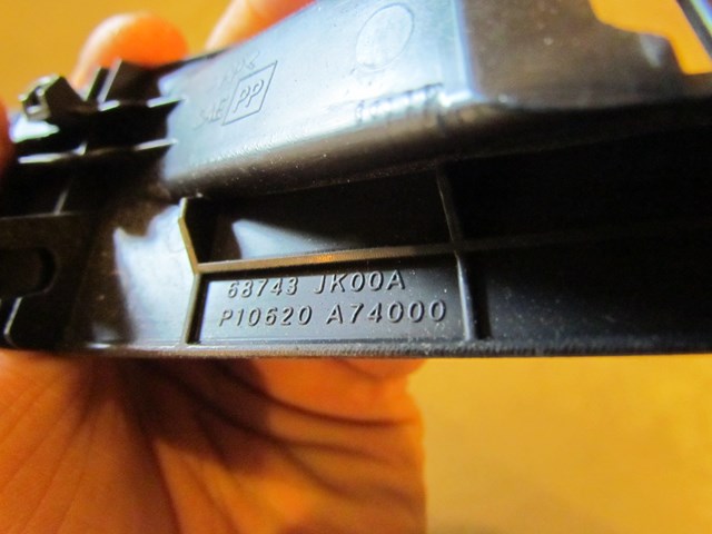 2008 Infiniti G37 Coupe LH Drivers Dash Vent 68743 JK00A