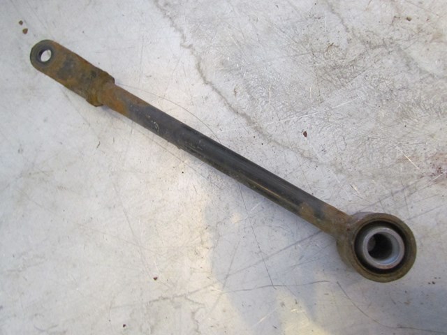 2003 Infiniti G35 Coupe Rear RH Passenger Trailing Arm