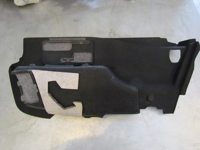 2008 BMW 335i LH Drivers Trunk Moulding