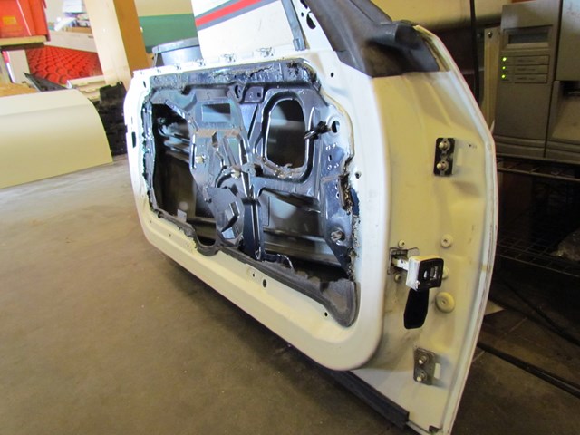 2007 BMW 335i Coupe LH Drivers Door Shell Minor Door Ding