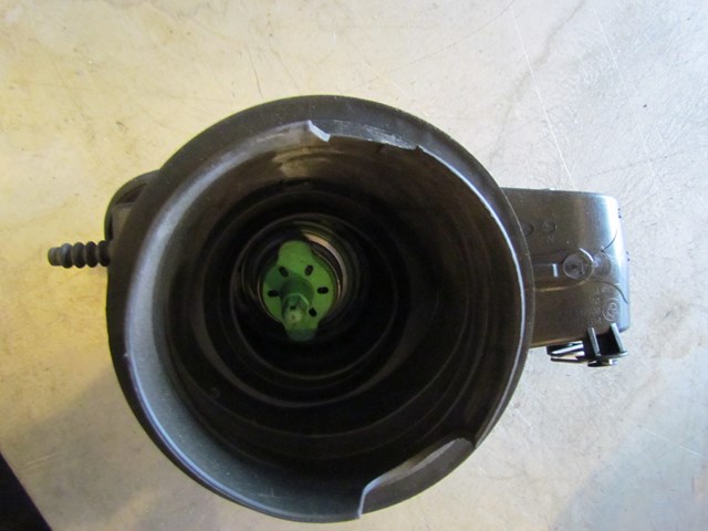 2007 BMW 335i Fuel Door Assy