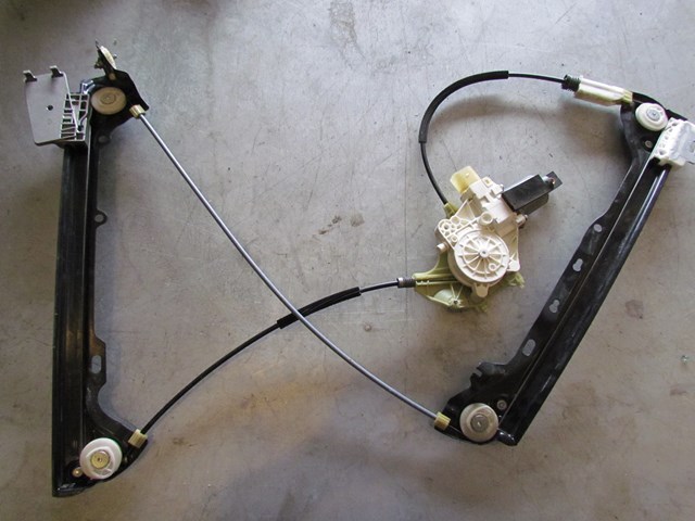 2007 BMW 335i Coupe LH Drivers Window Motor And Regulator Assy