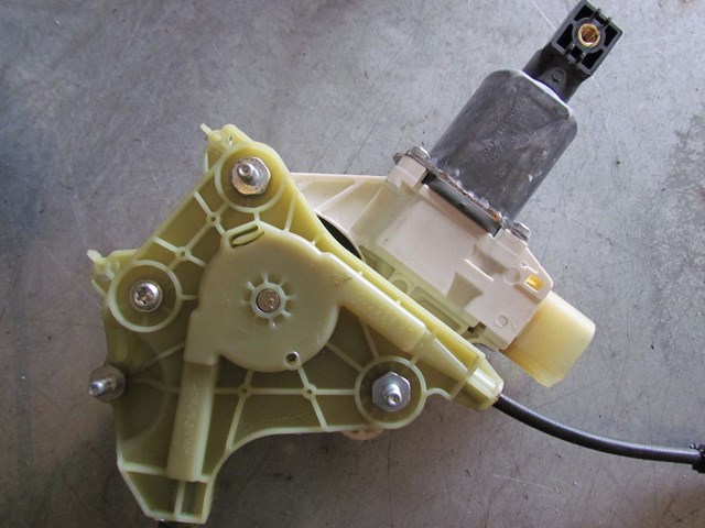 2007 BMW 335i Coupe LH Drivers Window Motor And Regulator Assy