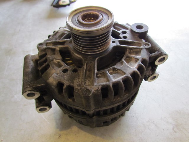 2007 BMW 335i Alternator 0121715016