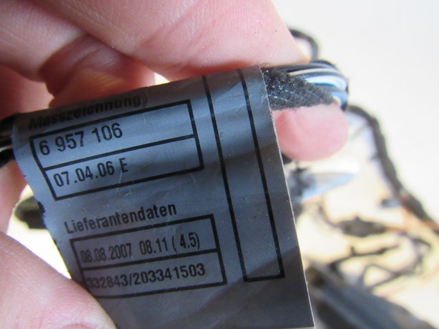 2007 BMW 335i LH Drivers Door Wiring Assy 6 957 106