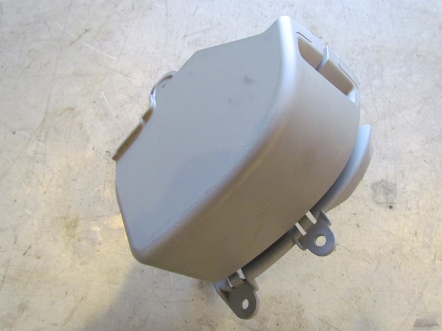 2007 BMW 335i Rear RH Passenger Seat Belt Cover 5146 7139458-07