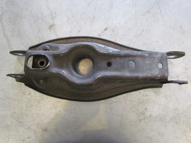 2007 BMW 335i Rear LH Drivers Lower Control Arm