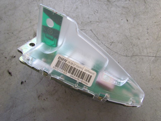2007 BMW 335i Radio Antenna Module 6972310-03