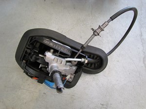 2007 BMW 335i Auto Shifter Assy