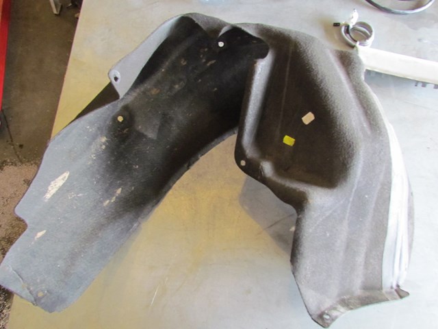 2007 BMW 335i Rear RH Passenger Fender Liner 108590 10