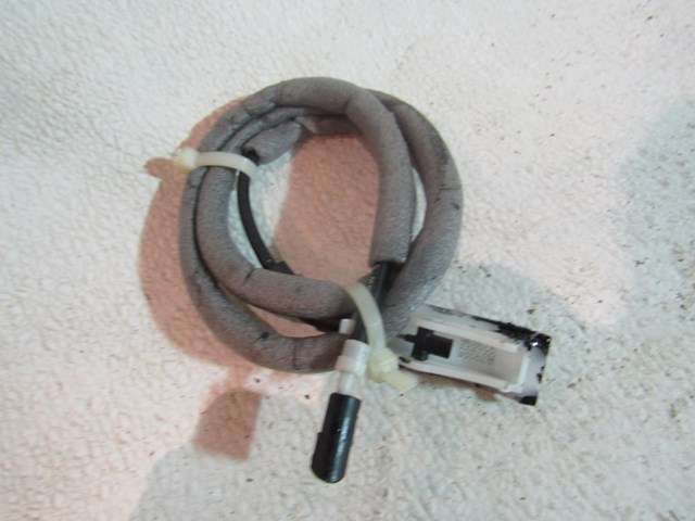 2007 BMW 335i Coupe RH Passenger Door Lock Actuator Cable