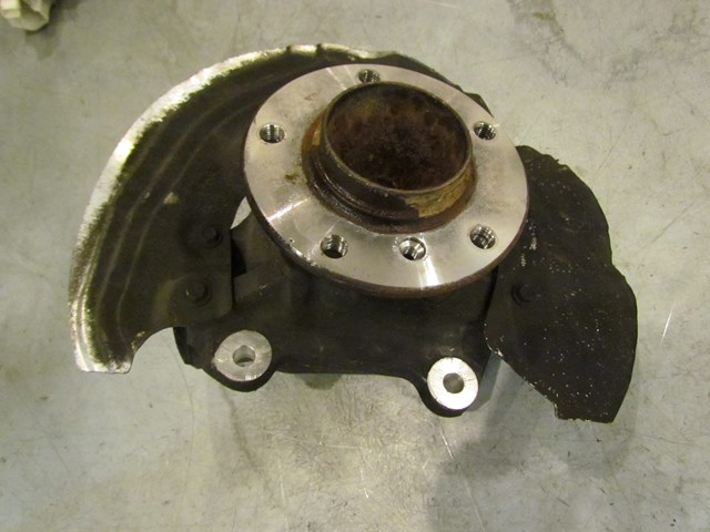 2007 BMW 335i Front RH Passenger Spindle Assy