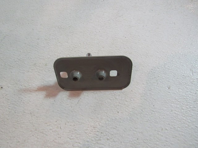 2007 BMW 335i LH Drivers Door Striker