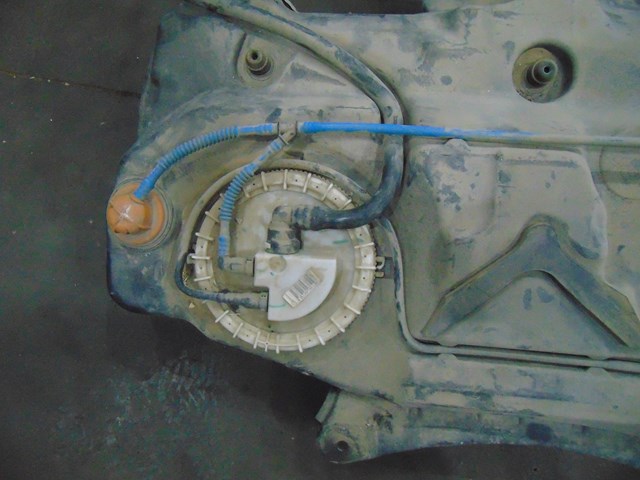 2010 Audi S4 Gas Tank Fuel Tank 8K0201021FN *See Description for shipping requir