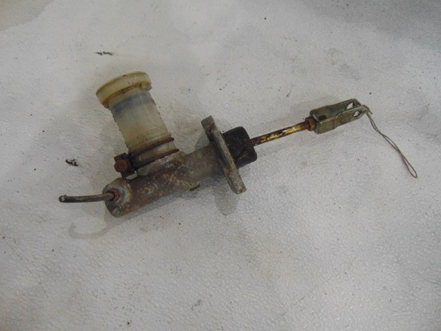 1990 Nissan 240sx Clutch Master Cylinder OEM