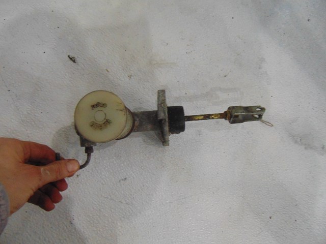 1990 Nissan 240sx Clutch Master Cylinder OEM