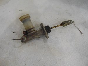 1990 Nissan 240sx Clutch Master Cylinder OEM