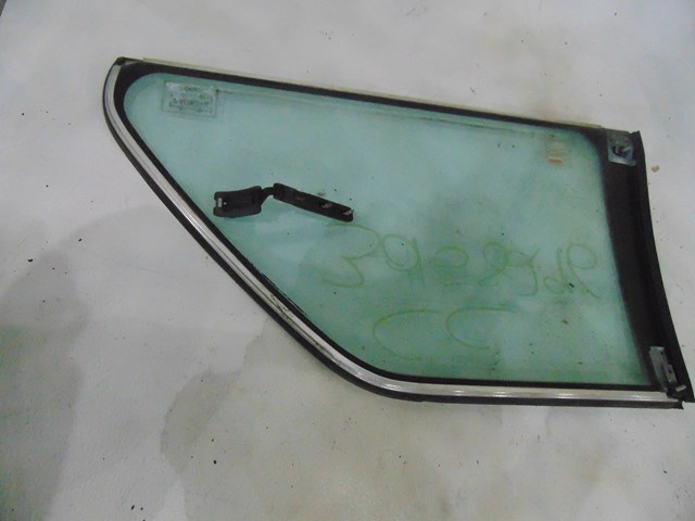 1987 BMW 325is E30 Coupe Rear RH Vent Quarter Glass